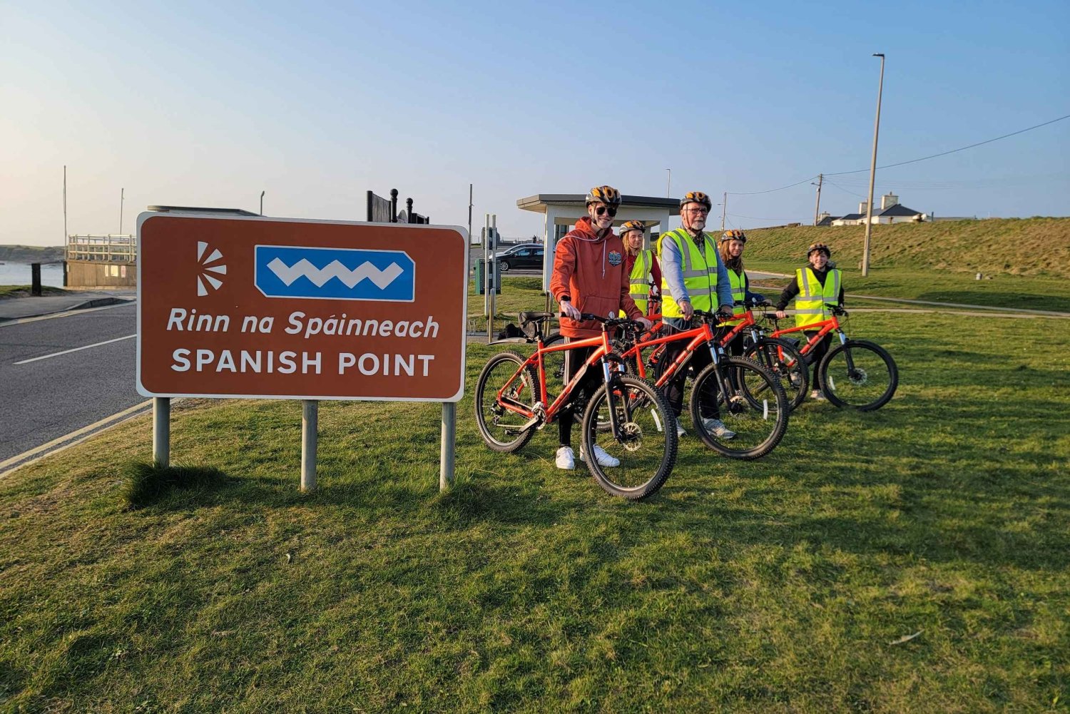 County Clare: Spanish Point Cycling Tour with Local Guide