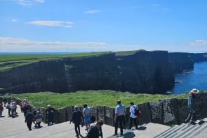 Acesso antecipado à experiência Cliffs of Moher & Wild Atlantic Way