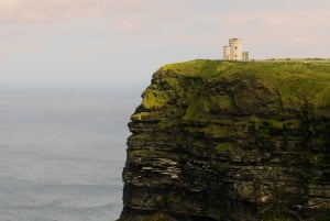 Acesso antecipado à experiência Cliffs of Moher & Wild Atlantic Way