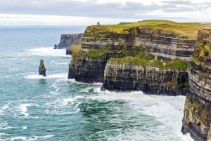 Dublin: Dagsutflukt til Cliffs of Moher, Doolin, Burren og Galway