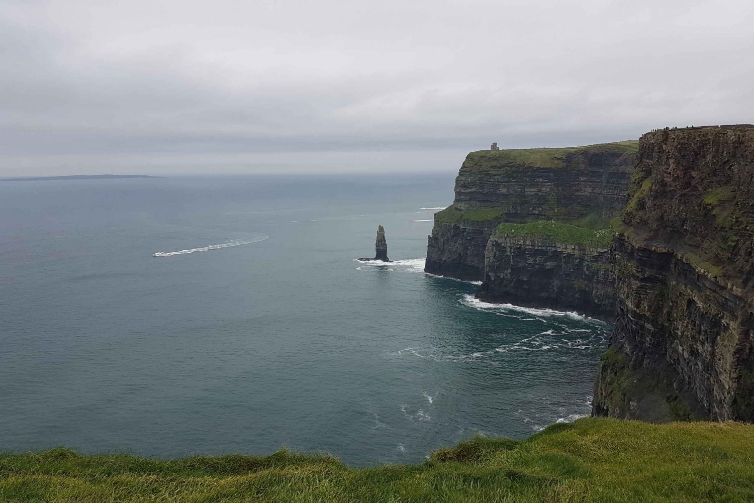 From Galway: Cliffs of Moher Tour with Ticket