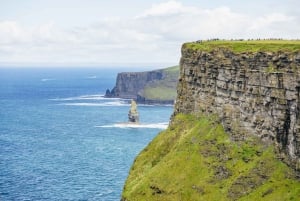 Z Galway: całodniowa wycieczka z przewodnikiem po klifach Moher i Burren