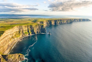 Fra Galway: Heldagstur til Cliffs of Moher og Burren