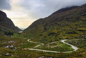 Killarney: The Ring of the Reeks - wiejska wycieczka Backroads