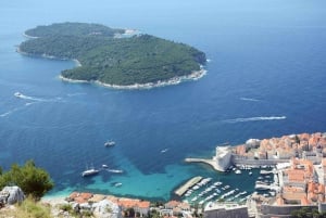 4 timers privat båttur til Blå grotte og Elaphiti-øyene