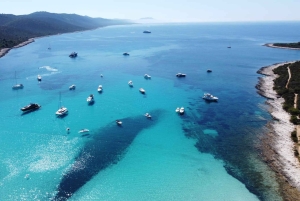 4 Joias de Zadar, Dugi otok, navio naufragado, túnel - Meio dia