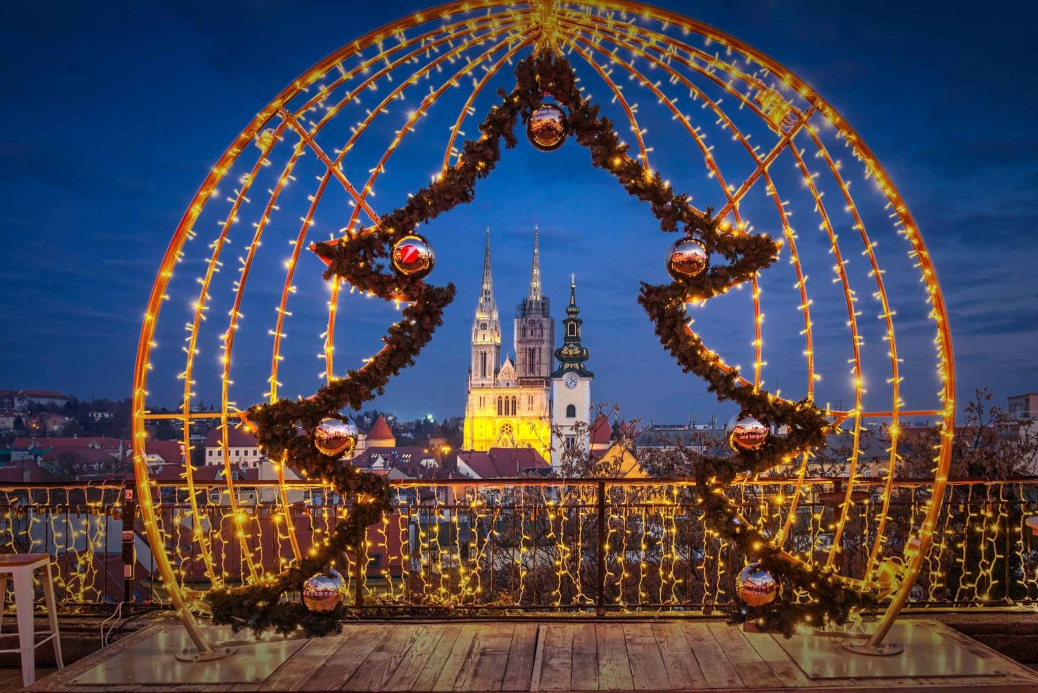 Hermosa Navidad en Zagreb: tour privado a pie