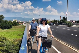 Best of Zagreb: 4-Hour Cycling Tour
