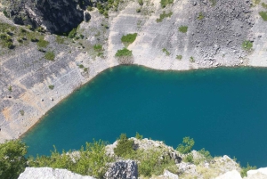 Lago Azul y Rojo y Cata de Vinos
