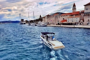 From Split: Blue Lagoon and 3 Islands Speedboat Tour