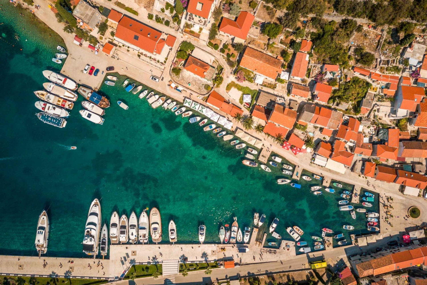 Blue Lagoon and 3 Islands Tour from Trogir or Split