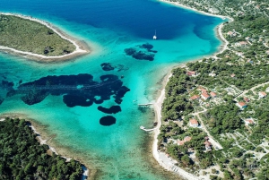 Blue Lagoon met speedboot, water en handdoeken inbegrepen.