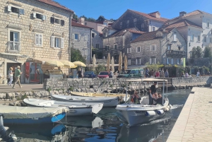Mar Azul e Montanhas Negras - Montenegro