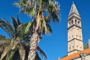 Mer bleue et montagnes noires - Monténégro