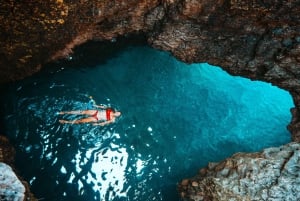 Cabo Kamenjak: passeio de caiaque com experiência em cavernas