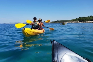 Kap Kamenjak: Kajakutflykt med grottupplevelse