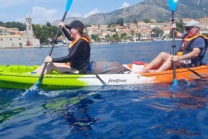 Цавтат: Экскурсия на морском каяке с гидом