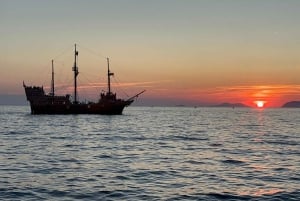 Cavtat/Mlini: Luxury Sunset Cruise w/ Cold Platter & Wine