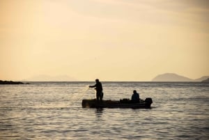 Cavtat/Mlini: Luxury Sunset Cruise w/ Cold Platter & Wine