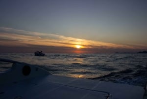 Cavtat/Mlini: Luxury Sunset Cruise w/ Cold Platter & Wine