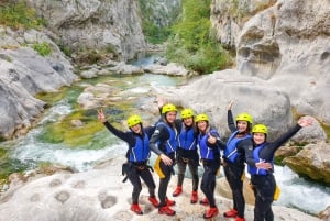 Fra Split eller Zadvarje: Canyoning-tur ved Cetina-floden