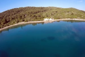 Isola di Čiovo: tour in kayak al tramonto con vino