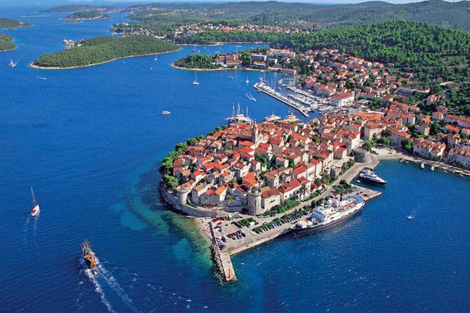 Descubre Korcula desde Dubrovnik con Visita a Bodegas