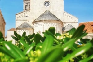 Upptäck Trogir: Guidad promenad i en medeltida pärla