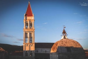 Upptäck Trogir: Guidad promenad i en medeltida pärla
