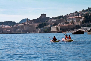 Dubrovnik: 3-Hour Sunset Kayaking Tour with Snack and Wine