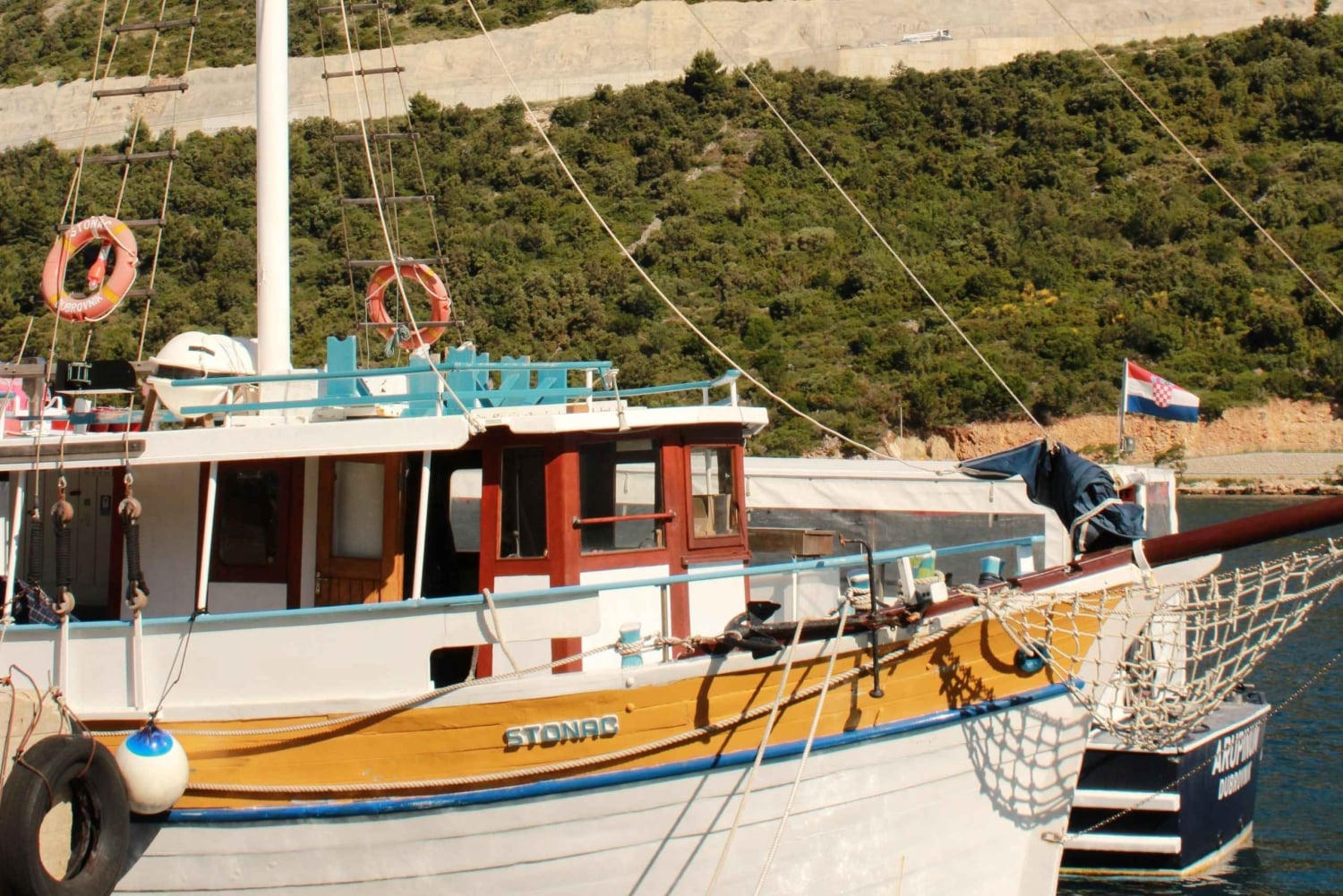 Dubrovnik: Excursão de barco de 1 dia à Caverna Azul e às Ilhas Elaphiti