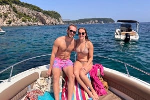 Dubrownik: Błękitna Jaskinia i Sunj Beach Boat Tour z drinkami