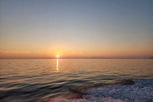 Dubrovnik: Sunj Beach Boat Tour juomineen: Blue Cave & Sunj Beach Boat Tour with Drinks