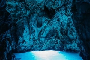 Dubrovnik: Blue Cave & Sunj Beach Boat Tour with Drinks