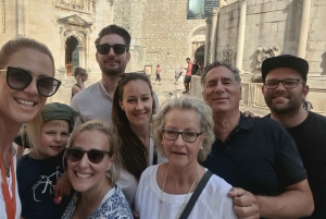 Dubrovnik: Kaupungin muurit ja vanhakaupunki 2 in 1 kävelykierros