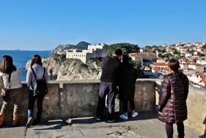 Dubrovnik: Rundvisning på bymuren for morgenfugle og solnedgangsjægere