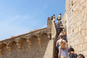 Dubrovnikin kaupungin muurien kävelykierros