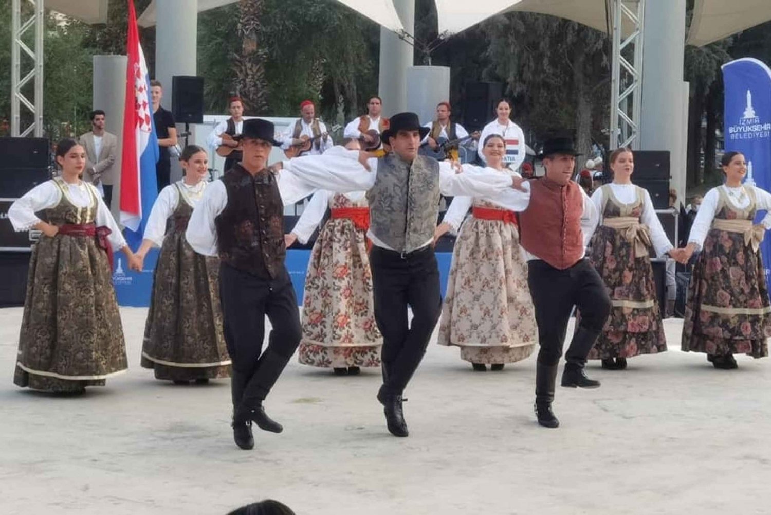 Dubrovnik: Kroatia: Kroatialainen Folklore Show