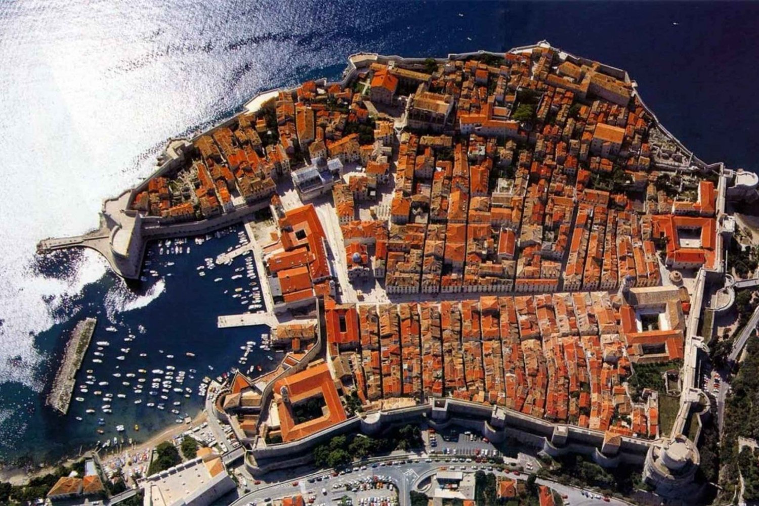 From Makarska: Day Trip to Dubrovnik
