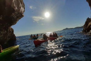 Dubrovnik: viagem de caiaque de manhã cedo para a caverna de Betina