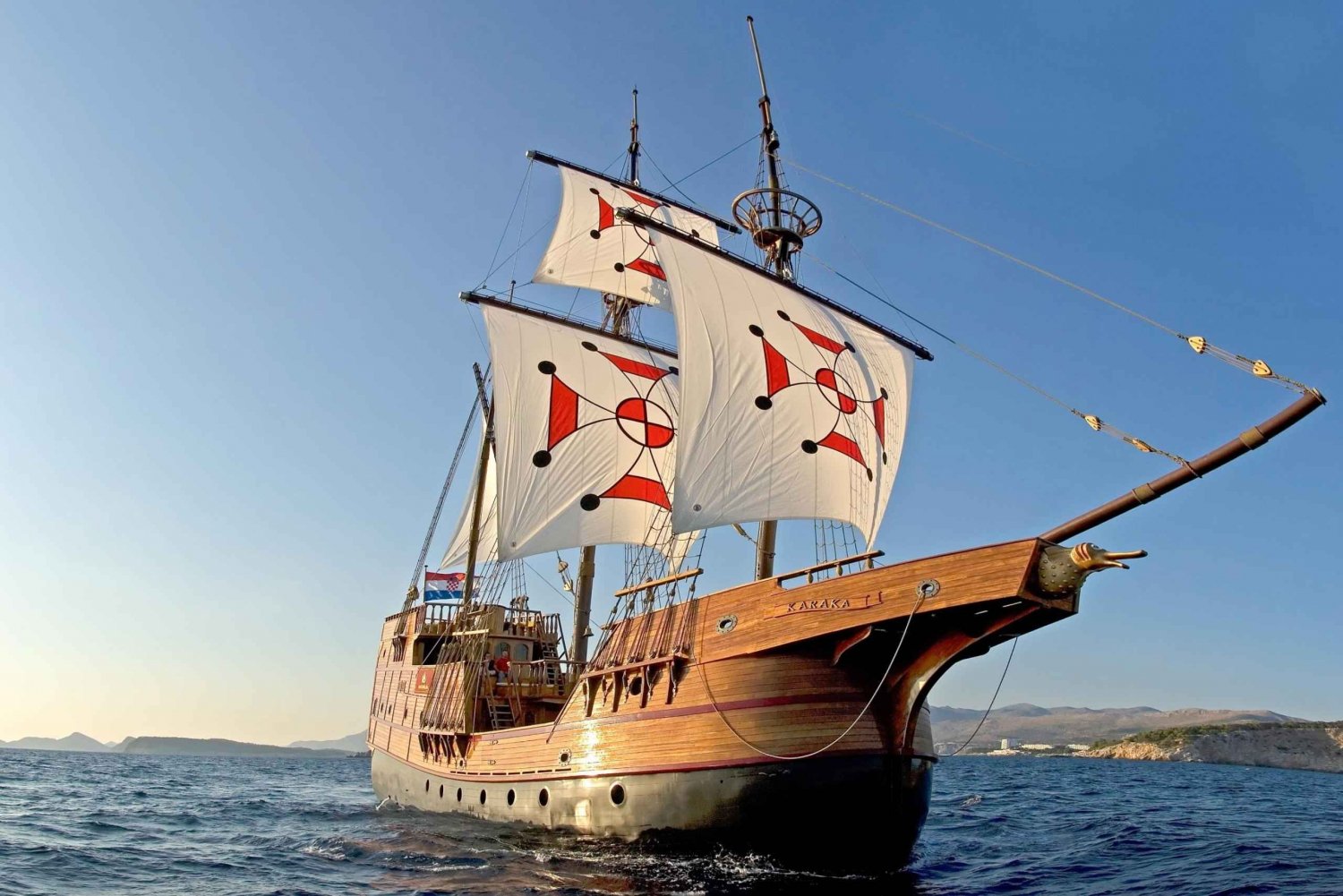 Dubrovnik: Elaphite Island Hopping-kryssning på Karaka Ship