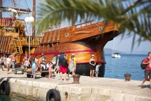 Dubrovnik: Elaphite Island Hopping Cruise on Karaka Ship