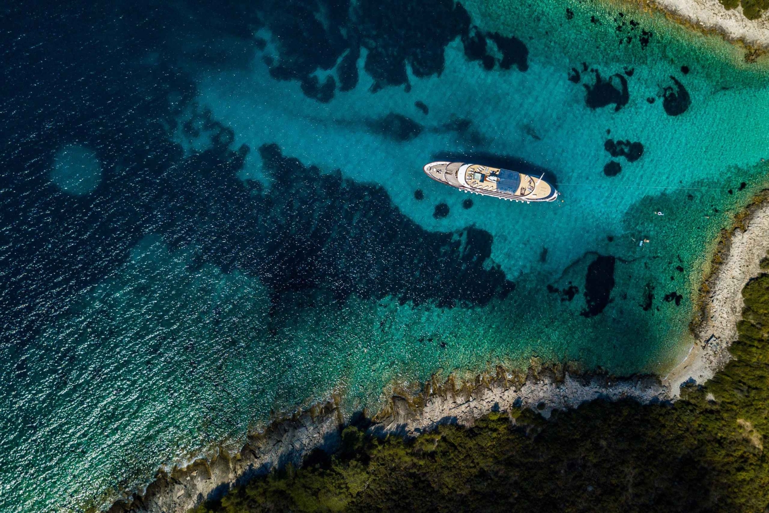 Dubrovnik: Elaphiti Islands and Blue Cave Private Tour