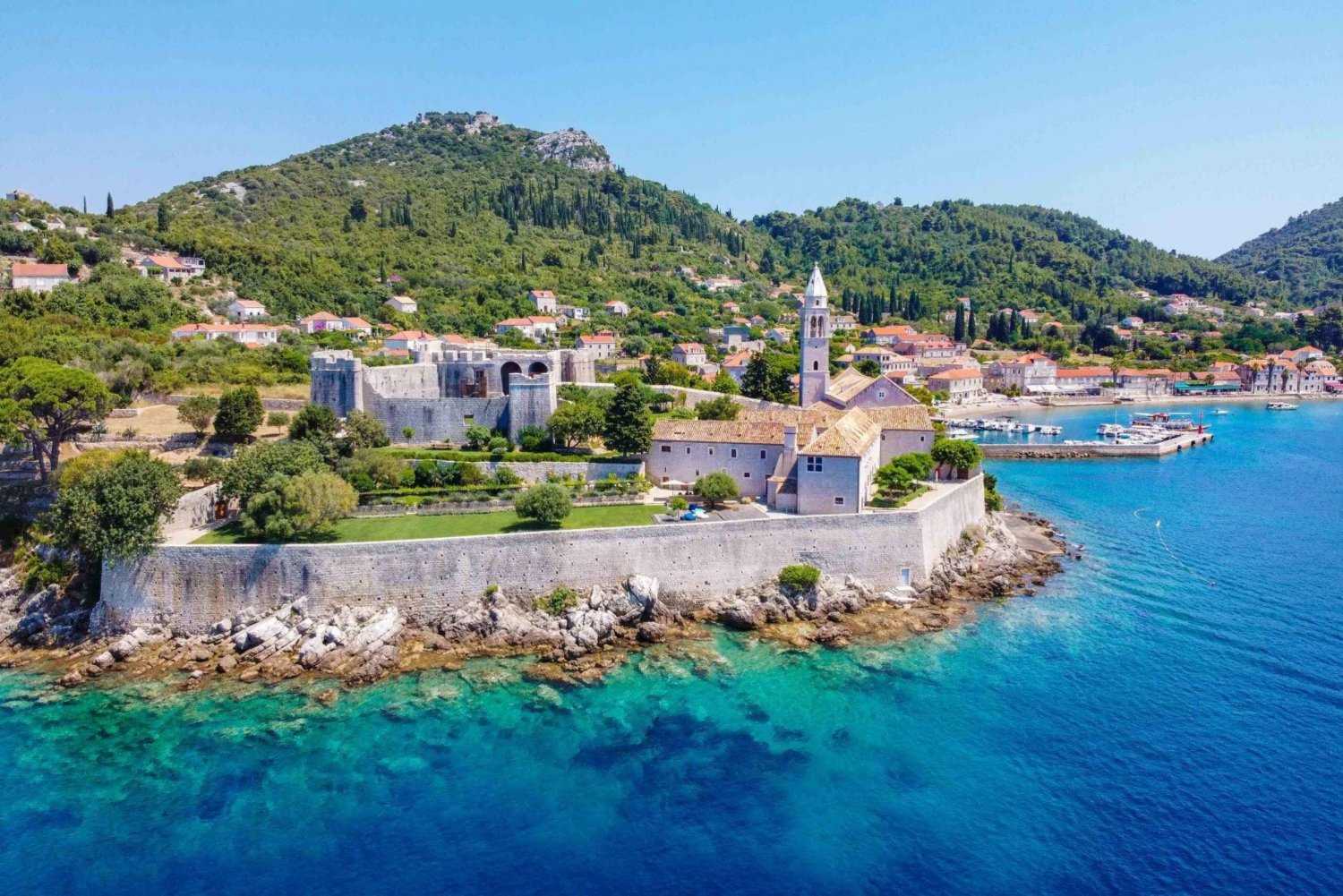 Dubrovnik: Elaphiti-øyene og grottene Privat omvisning med hurtigbåt