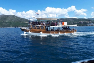 Dubrovnik: Elaphiti Islands Boat Cruise with Lunch & Drinks