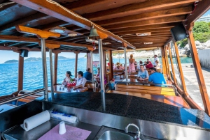 Dubrovnik: Elaphiti Islands Day Trip with Lunch