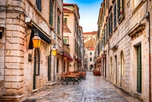Dubrovnik: First Discovery Walk and Reading Walking Tour