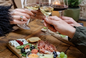 Gamla stan i Dubrovnik: Kvällstur med historia, vin och matbitar