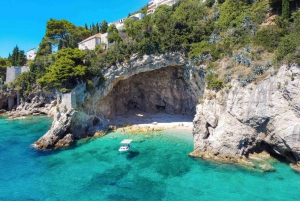 Dubrovnik: Excursión en Kayak por las Murallas de la Ciudad Vieja y la Playa de la Cueva de Betina