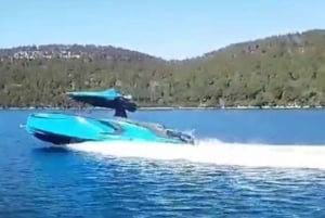 ドゥブロヴニク：スキッパー付きプライベートボートツアー